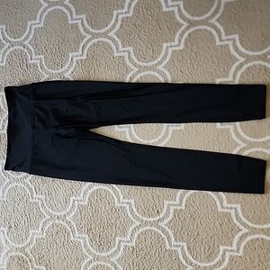 Athleta Elation Shine Tight in Black EUC